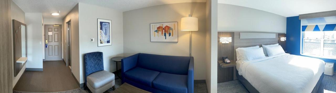 Holiday Inn Express & Suites Marquette By Ihg Kültér fotó