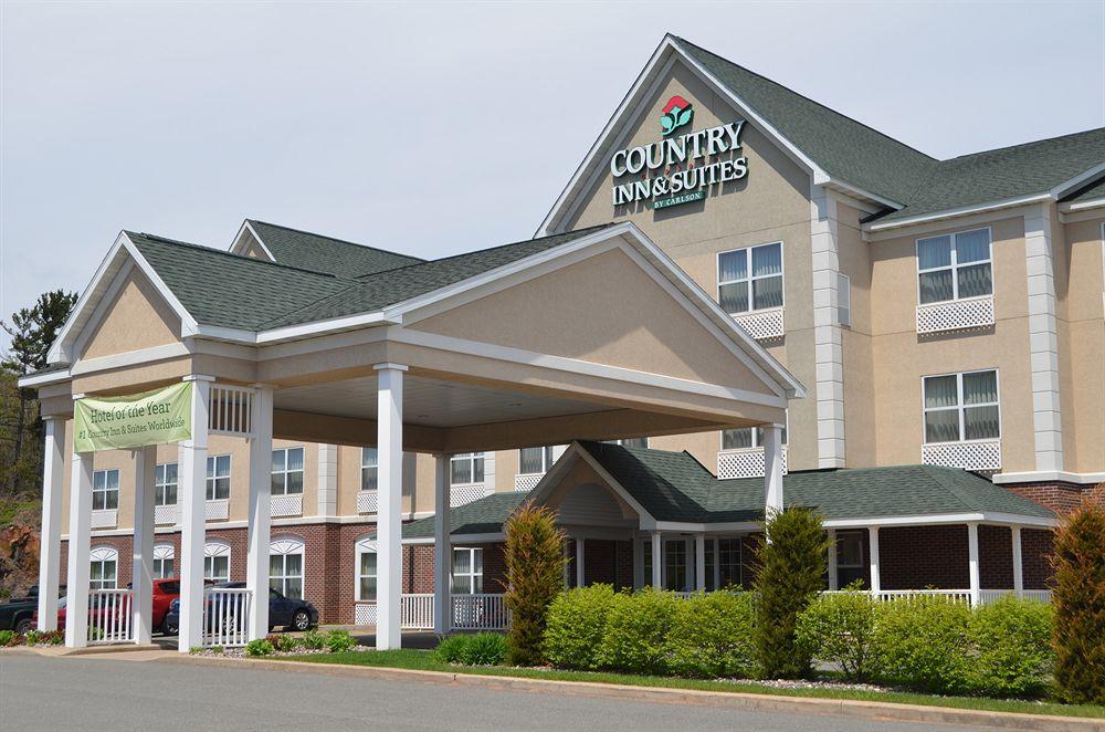 Holiday Inn Express & Suites Marquette By Ihg Kültér fotó